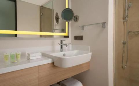 Courtyard by Marriott Chisinau - 39