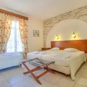Naxos Palace - 23