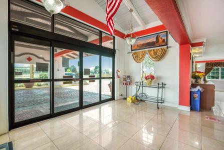 Americas Best Value Inn Denver - 13