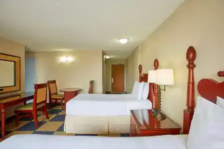 Ewa Waikiki - 27