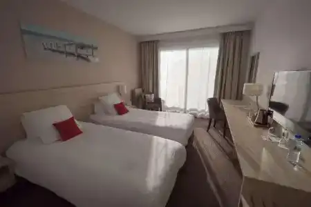 Best Western Plus Le Roof Vannes Bord De Mer - 36