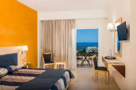 Grand Holiday Resort - 1