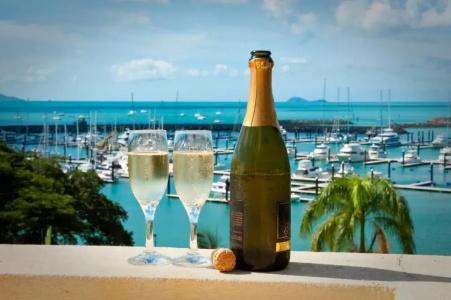 Shingley Beach - Whitsundays - 87