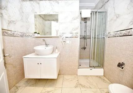 Royal Garden Suite - 40