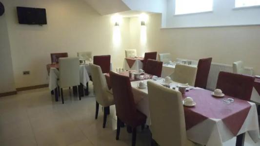 Regency Parkside - 48
