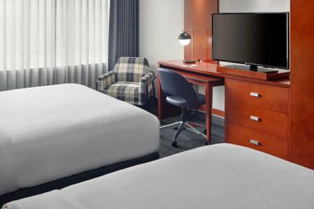Courtyard by Marriott Washington, D.C./Foggy Bottom - 5