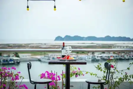 Pearl Tuan Chau - 4