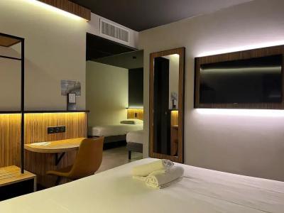 b&b hôTel Clermont Ferrand Centre - 36