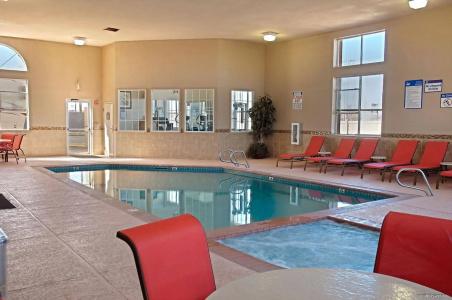 Best Western Plus Windsor Inn - 10