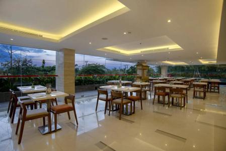 Harris Kuta Galleria - Bali - 33