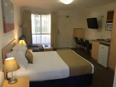 Best Western Tuscany on Tor Motor Inn - 66