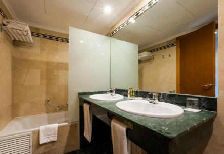ibis budget Roissy CDG Paris Nord 2 - 8