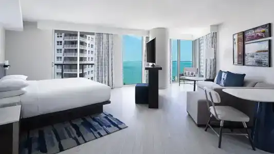 Hyatt Centric Brickell Miami - 2