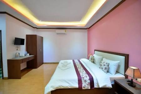 Dusit Phuphaya - 21