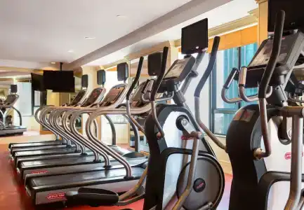 Renaissance Riverside Saigon - 23