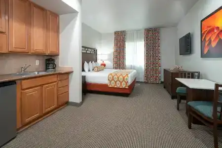 Tahiti All-Suite Resort - 26