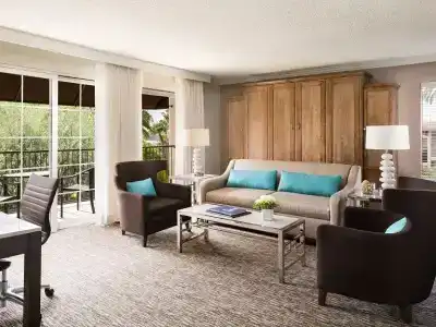 Hyatt Regency - 64