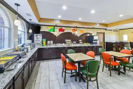 Quality Inn & Suites - 23