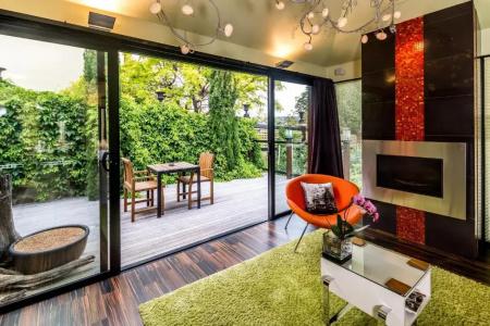 Corinda Contemporary - 21