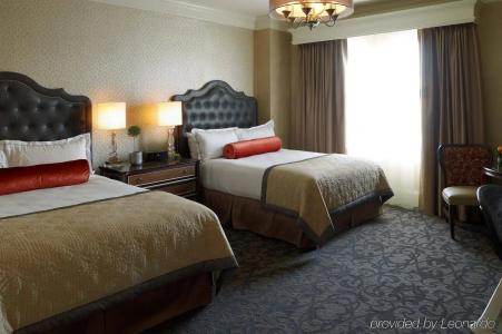 The Lenox - 40