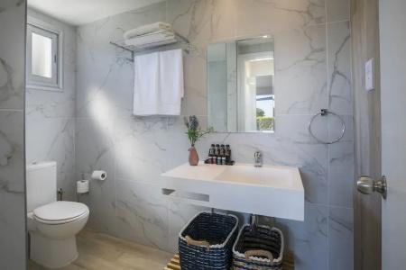 Leonardo Plaza Cypria Maris Beach & Spa - 258