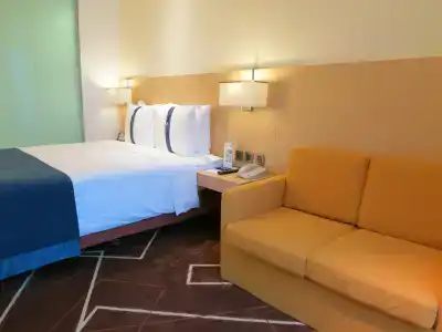 Holiday Inn Express Kowloon East - 3