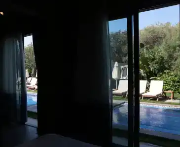 Sandora Boutique - 6