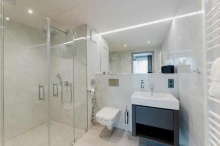 Fourty Three Luxury Serviced - 171