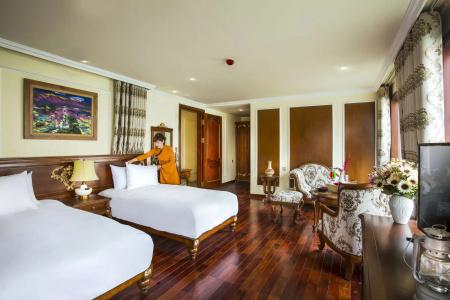 Emperor Cruises Ha Long - 4