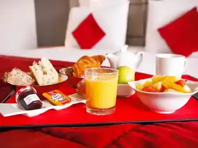 Mercure Orléans Centre Bords de Loire - 80