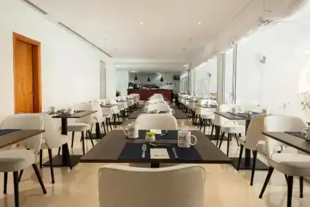 Exe Plaza Delicias - 13