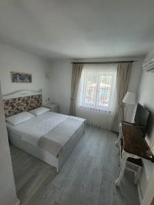 Tarcin Alacati - 34