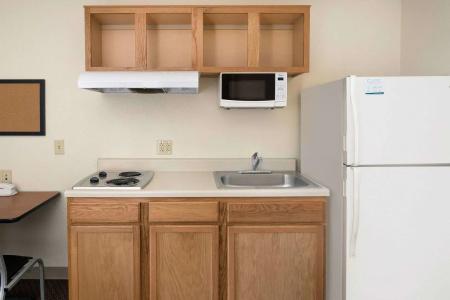 WoodSpring Suites Fort Gordon - 9