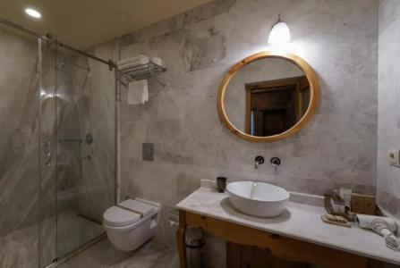 Luxury Cratus Stone Palace - 38