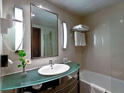 Mercure Lisboa - 49
