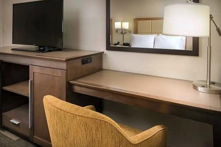 Hampton Inn & Suites Phoenix/Scottsdale - 73