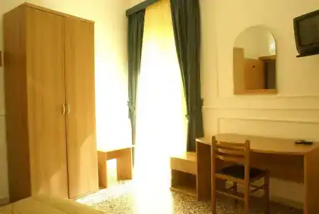 Amici - 4