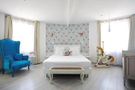 Hôtel Mademoiselle - 72