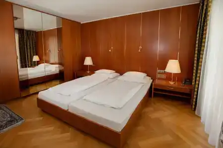 Gollner - 2