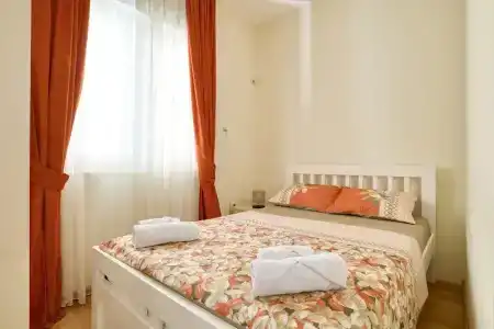 Elena - 125