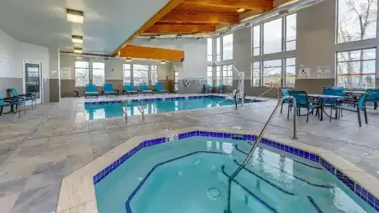 Holiday Inn, An Ihg - 18