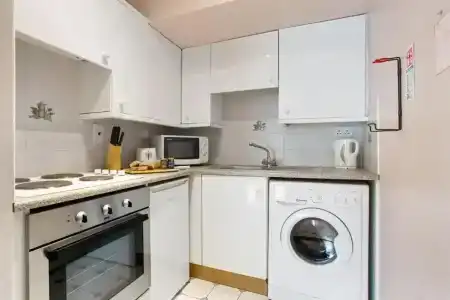 Drury Court - 67