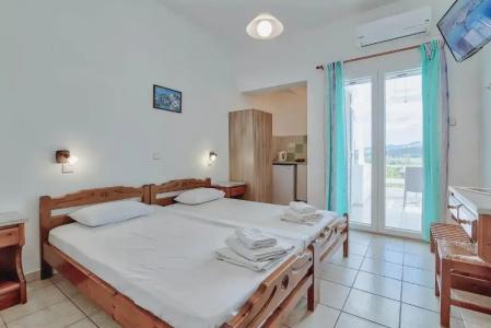 Pavlos Place - 76