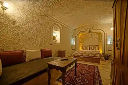 Risus Cave Suites - 55