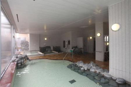 Yuyado Kuttari Onsen Lake Inn - 9