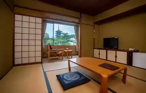 Nara Visitor Center And Inn - 42