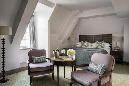 The Bloomsbury - 4