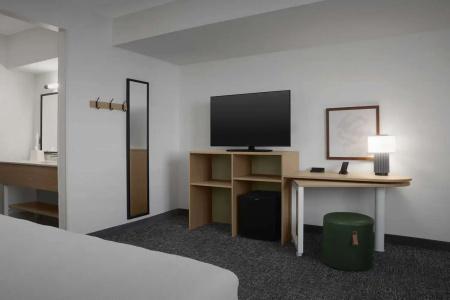 Baymont by Wyndham Miami Doral - 40
