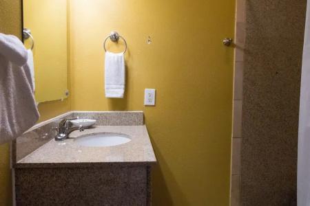 Carmel Wayfarer Inn - 49