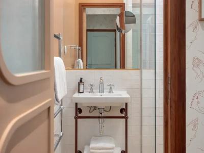 Hôtel Saint-André des Arts - 47